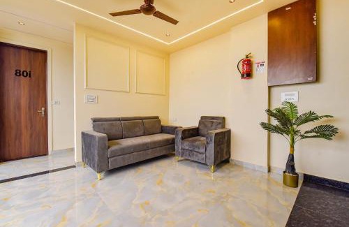 Malviya Nagar Hotel | FabHotel Blooming Beds Pearl