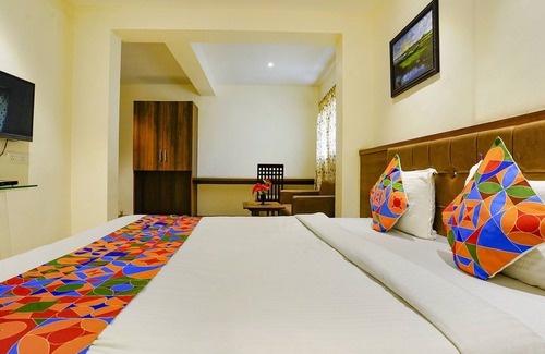 Pune Hotel | Fabhotel Chaitanya Executive