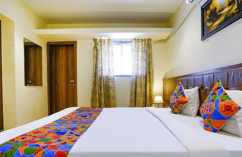 Pune Hotel | Fabhotel Chaitanya Executive