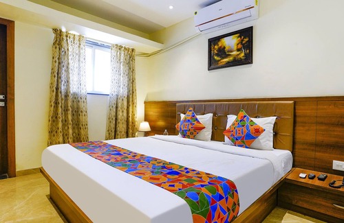 Pune Hotel | Fabhotel Chaitanya Executive