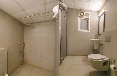 Chhatarpur Hotel | FabHotel Chattarpur Enclave