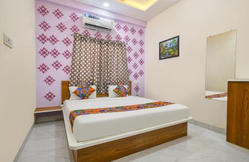 Rau Hotel | FabHotel Chirag Inn