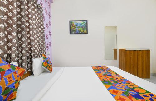 Rau Hotel | FabHotel Chirag Inn