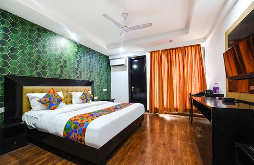 Jasola Hotel | Fabhotel Cordial Home