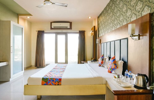 Panvel Hotel | FabHotel Devanshi Inn