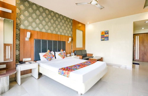 Panvel Hotel | FabHotel Devanshi Inn