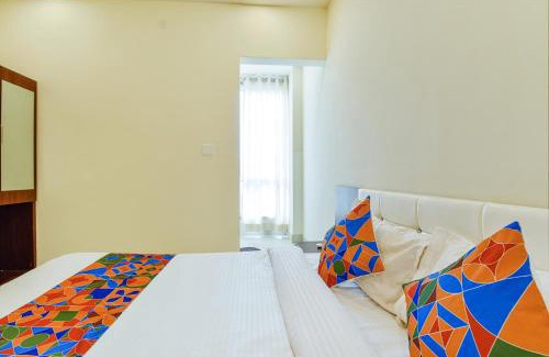 Gayariawas Hotel | FabHotel Diamond I