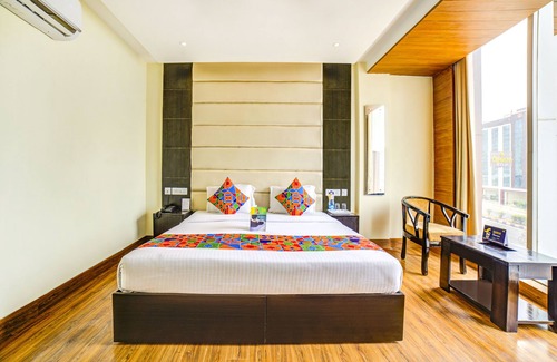 Zirakpur Hotel | FabHotel Diamond