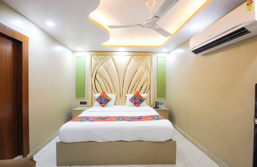 East of Kailash Hotel | Fabhotel Elegant Stay