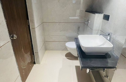 Baner Hotel | Fabhotel Emersion Residency