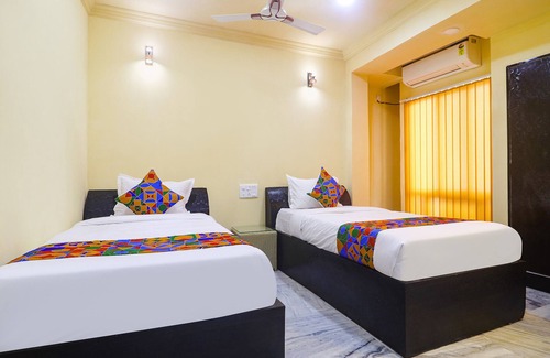 Lakdi Ka Pul Hotel | Fabhotel Fortune Grand
