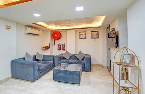 Patel Nagar Hotel | Fabhotel Galaxy