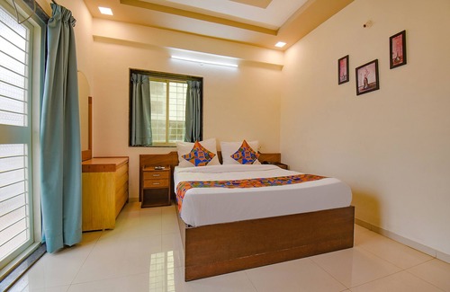 Wagholi Hotel | Fabhotel Galaxy Inn