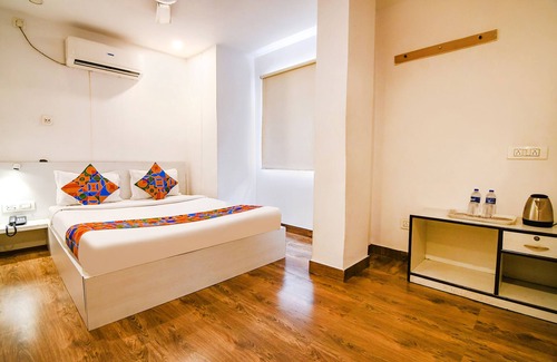 Kolkata Hotel | Fabhotel Globe Express