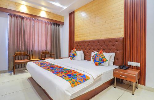 Danapur Hotel | FabHotel Grand Arya