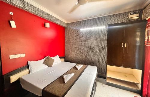 Faridabad Hotel | FabHotel Grand Highway