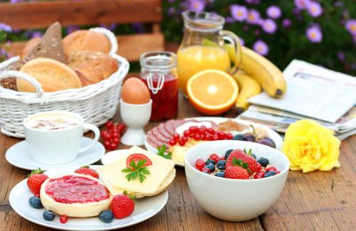 Faridabad Hotel | FabHotel Grand Highway