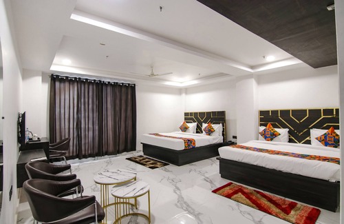 Anand Vihar Hotel | FabHotel Greysky