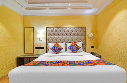 Taltala Hotel | FabHotel Gulshan International - Nr Peter Cat Park Street