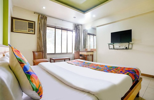 Kalamboli Hotel | Fabhotel Guru Heritage