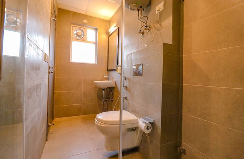 Anand Vihar Hotel | Fabhotel Hargobind Enclave