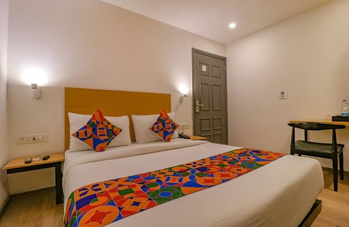 Anand Vihar Hotel | Fabhotel Hargobind Enclave