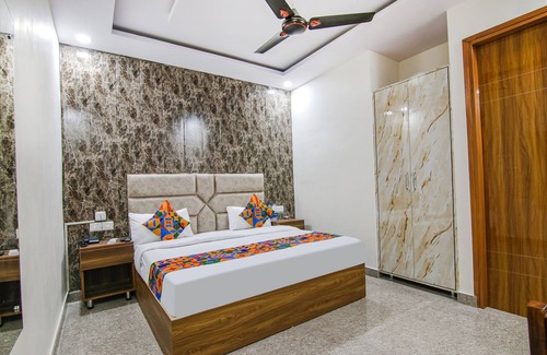 Kharar Hotel | Fabhotel Hc South Crown