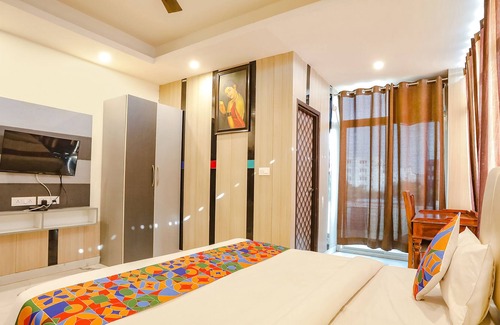 Knowledge Park III Hotel | Fabhotel Heart Beat