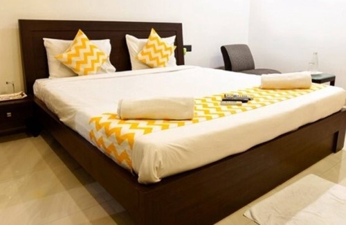 Jubilee Hills Hotel | Fabhotel Hill View-Jubilee Hills