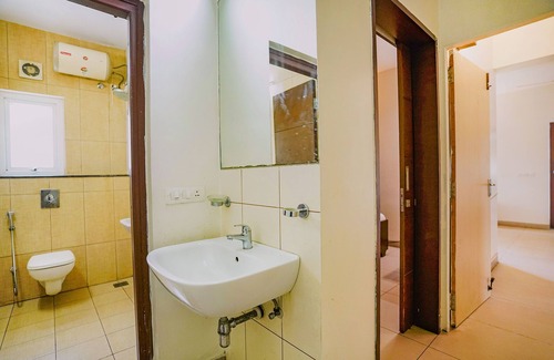 Perambur Purasavakam Hotel | FabHotel Home Tree Service Apartment
