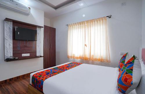 Koramangala Hotel | FabHotel HSR Gateway