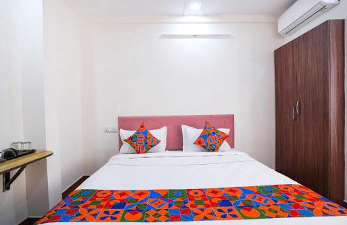 Koramangala Hotel | FabHotel HSR Gateway