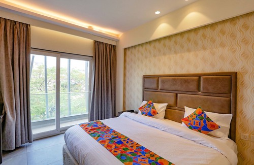 Pitampura Hotel | Fabhotel Imperial