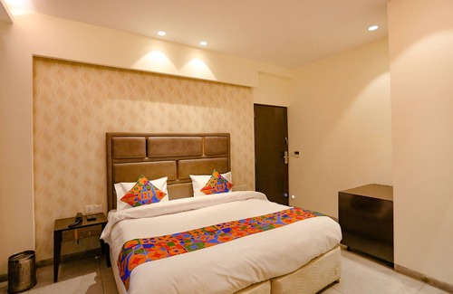 Pitampura Hotel | Fabhotel Imperial