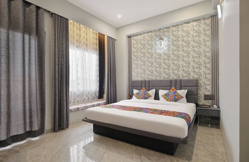 Sector 70 Hotel | Fabhotel Inn Of Joy