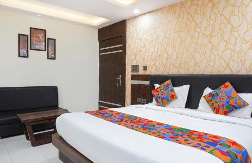 Bhopal Hotel | FabHotel Jalsa DLX