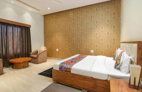 Ludhiana Hotel | FabHotel K9 Regency