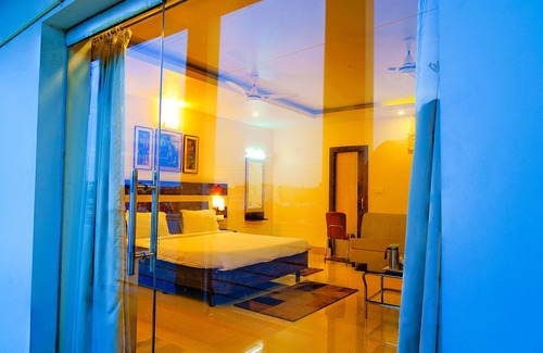 Bhubaneshwar Hotel | Fabhotel Kanchan Plaza