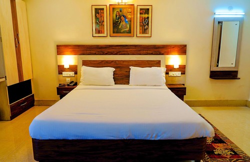 Bhubaneshwar Hotel | Fabhotel Kanchan Plaza