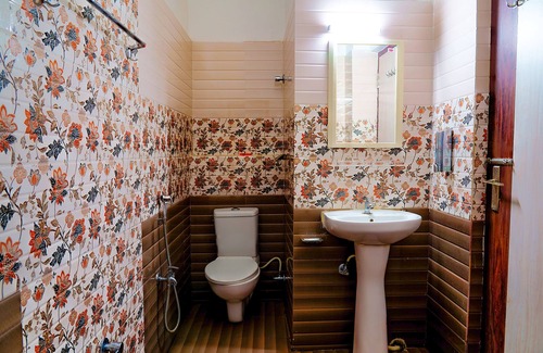 Bhubaneshwar Hotel | Fabhotel Kanchan Plaza