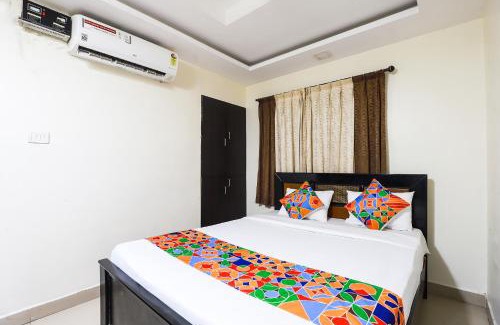 Vadapalani Cabin | FabHotel Karuna Regent