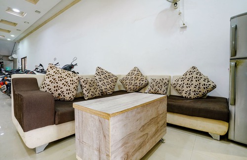 Pune Hotel | Fabhotel Kesar Inn