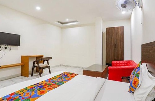 Vasundhara Hotel | FabHotel Kinsfolk