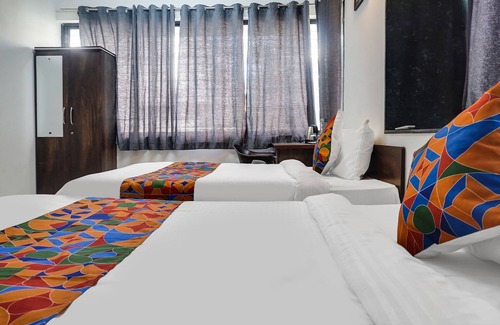Baner Hotel | FabHotel Kohinoor Residency I