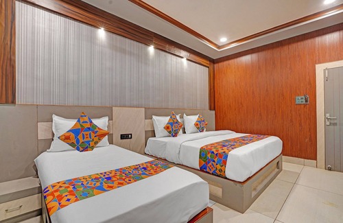 Vrindavan Hotel | Fabhotel Kr Inn