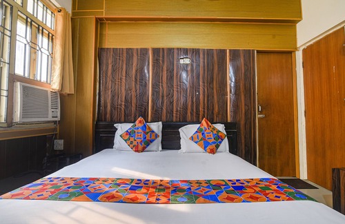 Patna Hotel | Fabhotel Maadhavam Residence
