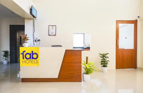 Kharadi Hotel | FabHotel Majestic Luxurious - Nr Rajaram Bhiku Pathare Stadium
