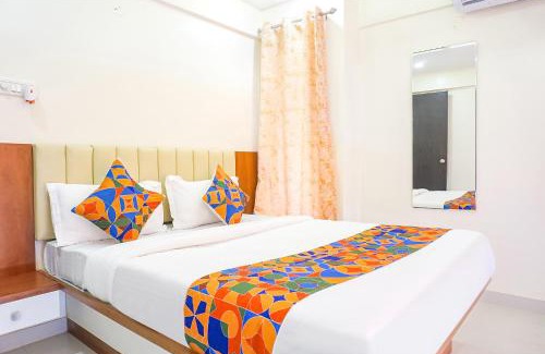 Kharadi Hotel | FabHotel Majestic Luxurious - Nr Rajaram Bhiku Pathare Stadium