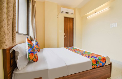 Pune Hotel | Fabhotel Mountain High Inn