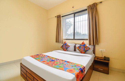 Pune Hotel | Fabhotel Mountain High Inn